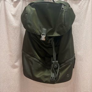 lululemon backpack - green